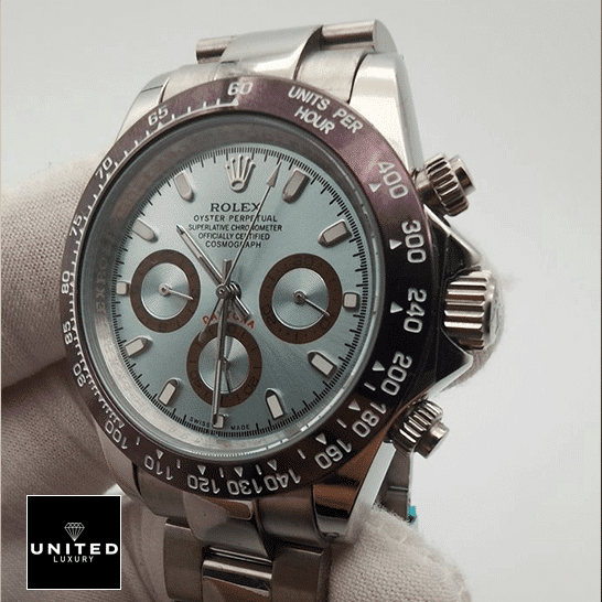 Rolex Cosmograph Daytona 116506 Superior Replica Rolex Daytona Cosmograph 116506 Blue Dial & Black Bezel Oyster Replica on his hands