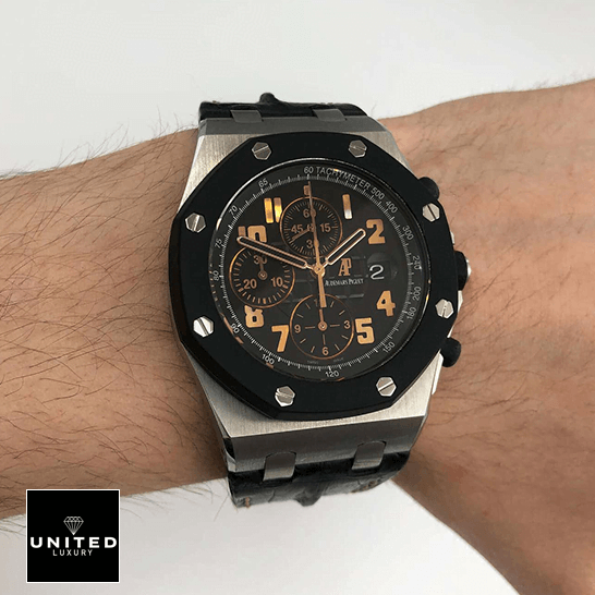 Audemars Piguet Super Clone "New York" 26298SK.OO.D101CR.01 Ultra Realistic Replica audemars piguet royal oak offshore 26298SK.OO .D101CR.01 replica wrist Audemars Piguet 26298SK.OO_.D101CR.01 Black Orange Dial Replica on the wrist