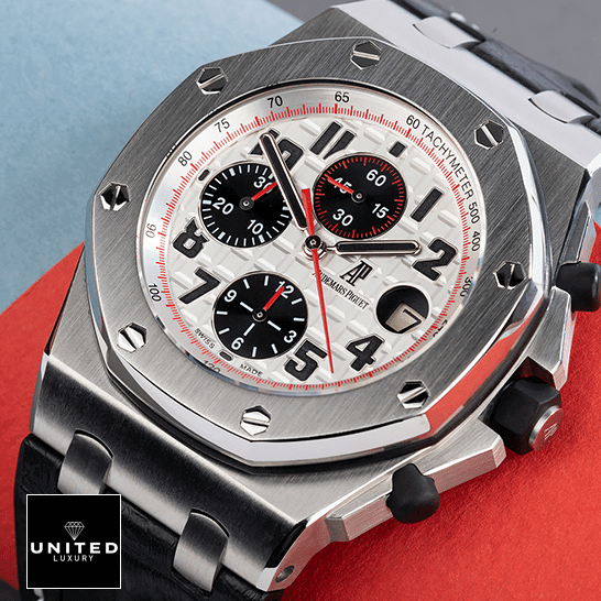 Audemars Piguet Royal Oak Offshore 26170ST.OO.D101CR.02 "Panda" Superior Replica audemarspiguet royaloakoffshore 26170ST.OO .D101CR.02 replica left Audemars Piguet 26170ST.OO_.D101CR.02 White Dial Steel Replica red second hand