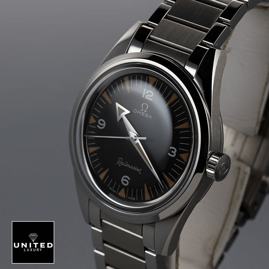 Omega Seamaster Railmaster Steel 220.10.38.20.01.002 Masterpiece Replica omega seamaster 220.10.38.20.01.002 replica rightside Omega Seamaster 220.10.38.20.01.002 Black Dial Replica side view gray background