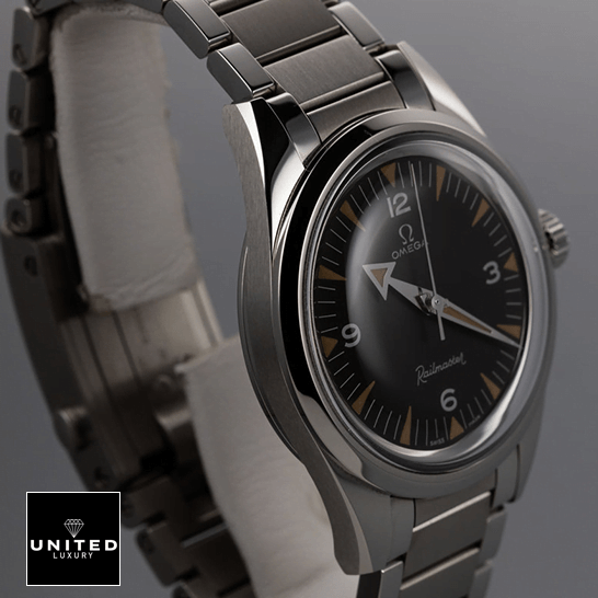 Omega Seamaster Railmaster Steel 220.10.38.20.01.002 Masterpiece Replica omega seamaster 220.10.38.20.01.002 replica tiltedleft Omega Seamaster Black Dial 220.10.38.20.01.002 Replica side view