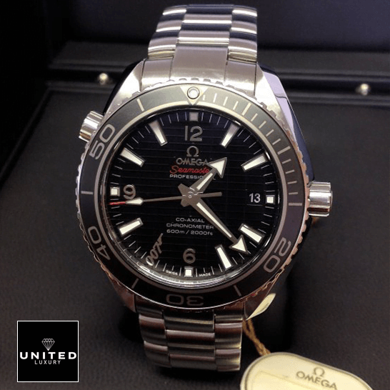 Omega Seamaster Planet Ocean 232.30.42.21.01.004 "James Bond" Authentic Copy 1:1 omega seamaster planet ocean 232.30.42.21.01.004 replica front Omega Seamaster Black Dial 232.30.42.21.01.004 Replica in the box