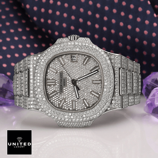 Patek Philippe Nautilus "Iced Out" 5719/10G Authentic Copy 1:1 patek philippe nautilus jumbo white dial 5719 10G 010 iced out replica front two Patek Philippe Nautilus "Iced Out" 5719/10G Authentic Copy 1:1 patek philippe nautilus jumbo white dial 5719 10G 010 iced out replica front two