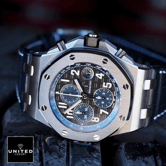 Audemars Piguet Royal Oak Offshore 26470ST "The Batman" Master Replica 1:1 audemars piguet royal oak offshore chronograph 26470ST.OO .A028CR.01 side Audemars Piguet Royal Oak Offshore 26470ST "The Batman" Master Replica 1:1 audemars piguet royal oak offshore chronograph 26470ST.OO .A028CR.01 side