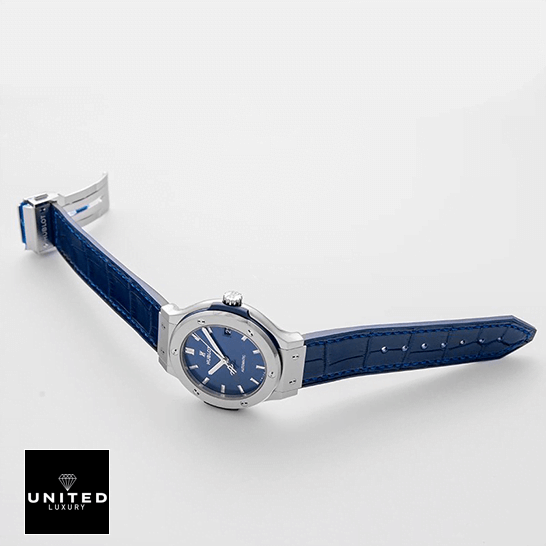 Omega Seamaster Diver 210.90.42.20.03.001 "Blue Titanium" Perfect Super Clone Hublot Classic Fusion Blue Dial Stainless Steel Bezel Replica white background