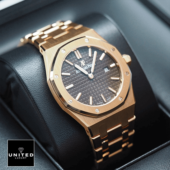 Audemars Piguet Royal Oak 67650OR.OO.1261OR.01 Quartz Replica Audemars Piguet Royal Oak Brown Dial 67650OR.OO_.1261OR.01 Replica in the box