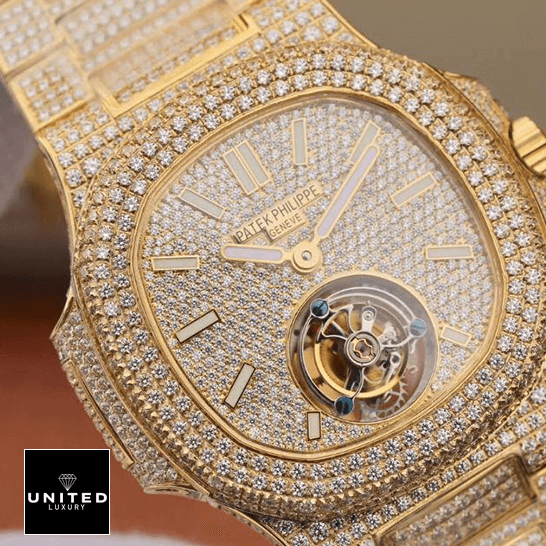 Patek Philippe Nautilus 5711/1A-018 "Yellow Gold" Detailed Super Clone patek philippe 5711 dial replica Patek Philippe Diamond Dial Torbillion Replica front view