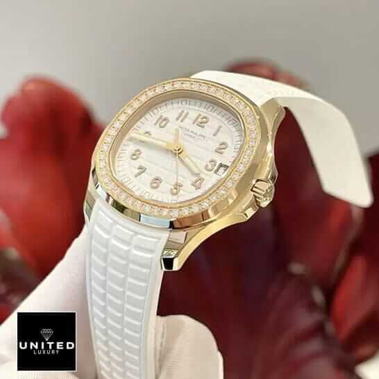 Patek Philippe Aquanaut Luce 5268/200R-012 "Diamond Bezel" First-Class Replica patek philippe aquanaut luce 5 Patek Philippe Aquanaut Luce Diamond Bezel Gold Case Replica red background